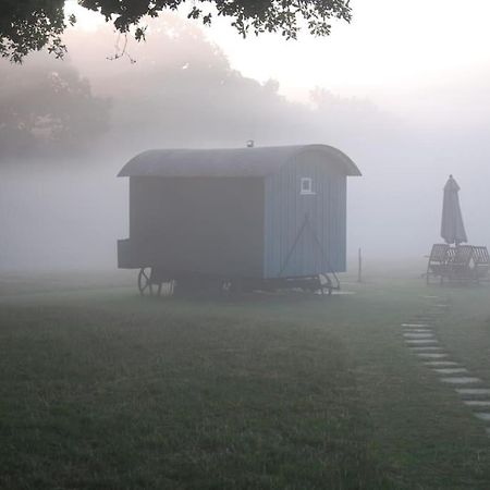 Skylark Shepherds Hut Royal Tunbridge Wells Exterior foto