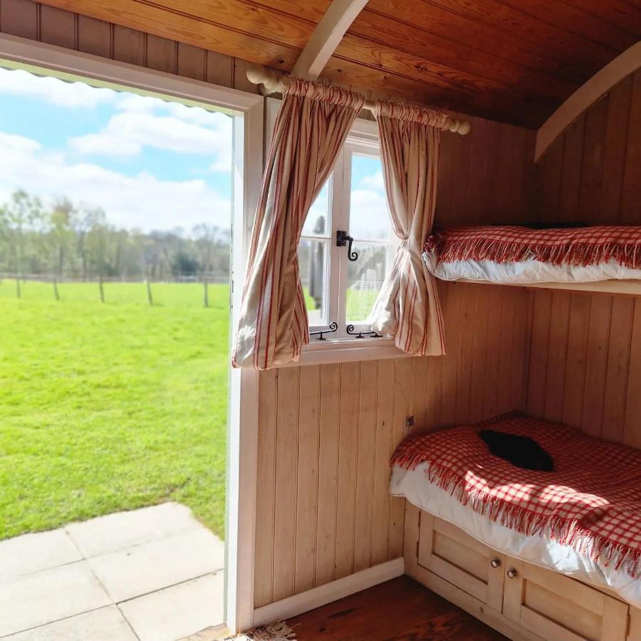 Skylark Shepherds Hut Royal Tunbridge Wells Exterior foto